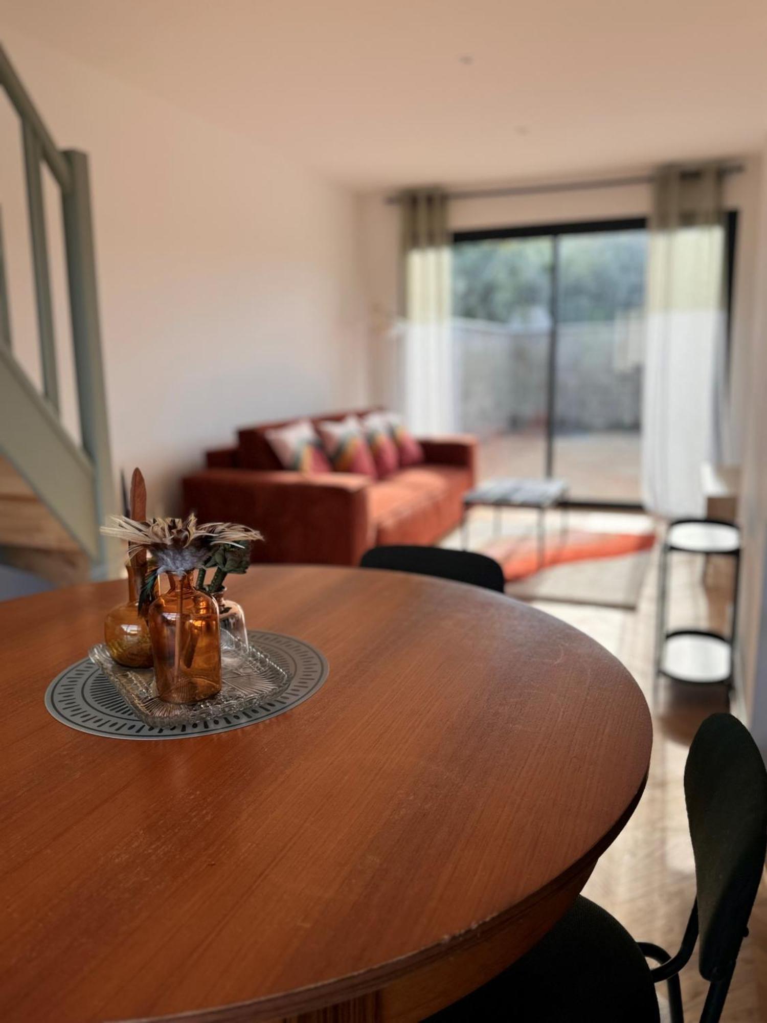Maison Individuelle Avec Jardin Terrasse Proche Lyon Croix Rousse * Caluire-et-Cuire